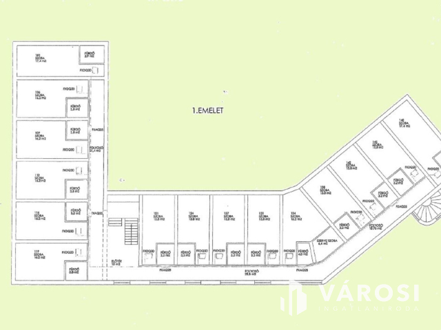 Komárom központi részén Hotel eladó
