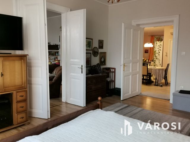 Múlt századi polgári hangulat, modern köntösben!